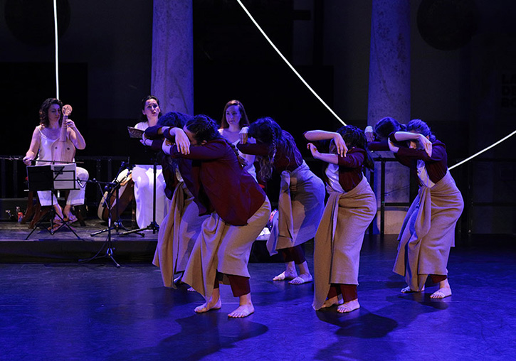 Dance Group of the Universitat.